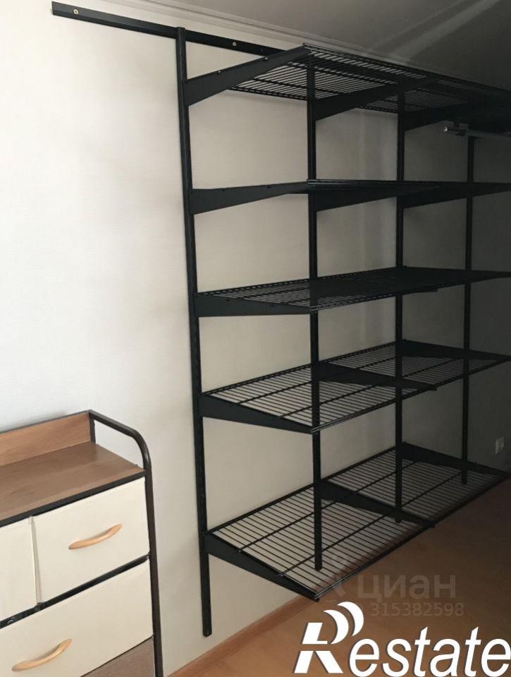 3-комн квартира улица Куприна, 4,  д. 4