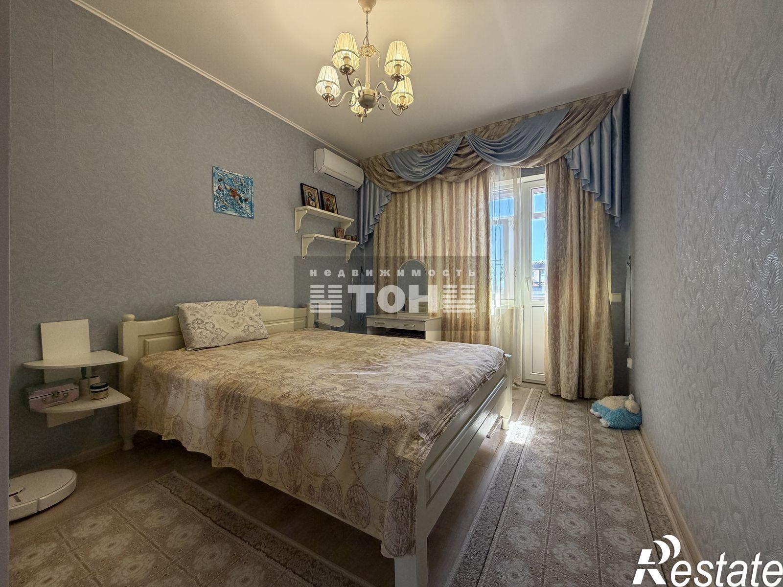 Купить дачу, дом, коттедж за 35 000 000 рублей на ул. Средняя