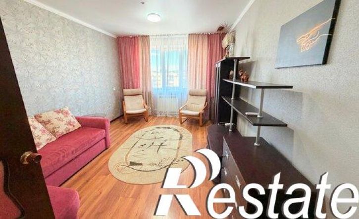 3-комн квартира Полевая улица, 33,  д. 33
