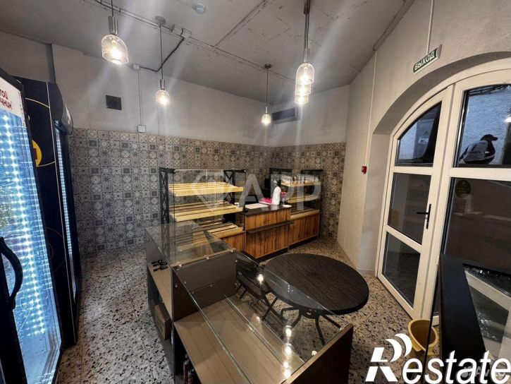 Торговое помещение улица Горького, 28А,  д. 28А