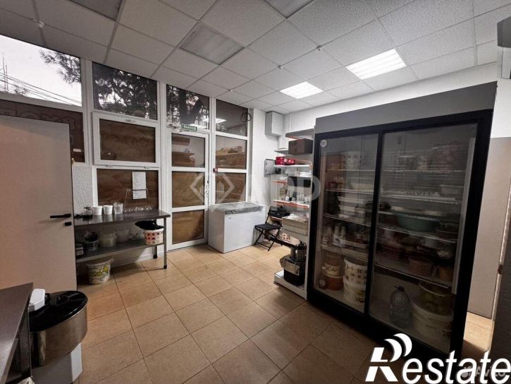 Торговое помещение улица Горького, 28А,  д. 28А