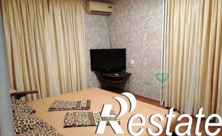2-комн квартира улица Гринченко, 30,  д. 30