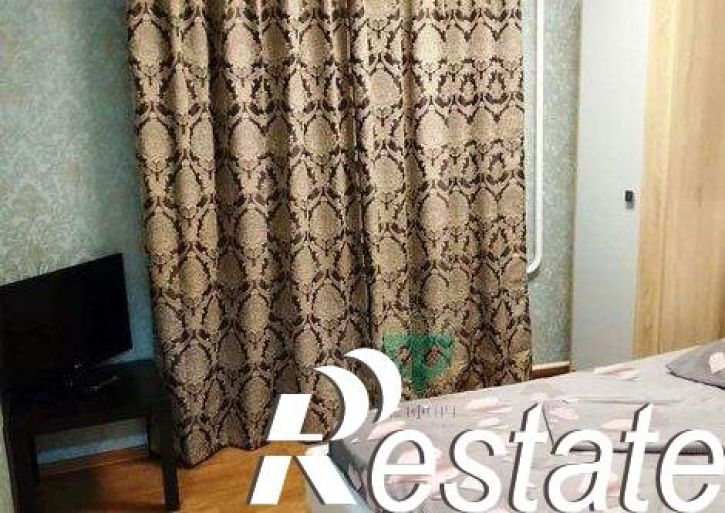 2-комн квартира улица Гринченко, 30,  д. 30