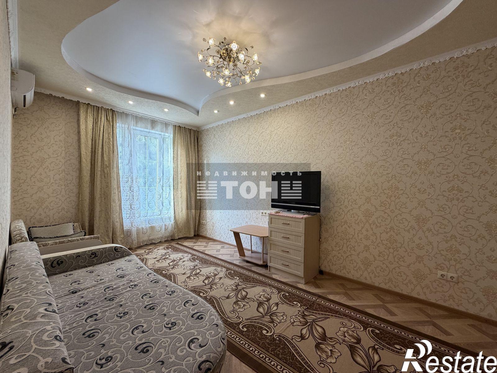 Купить квартиру за 15 000 000 рублей на ул. Шмидта, 6