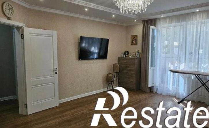 3-комн квартира Октябрьская улица, 43Б,  д. 43Б