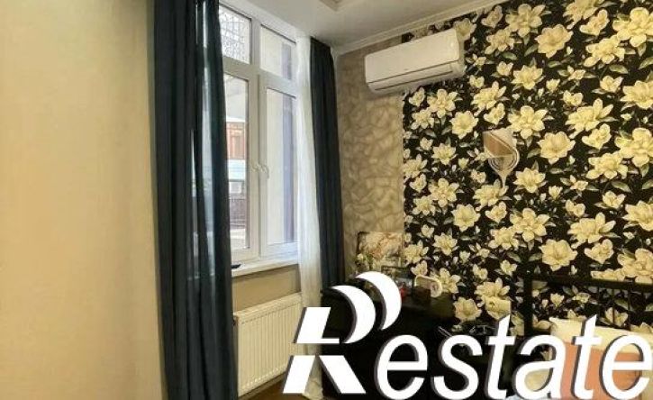 2-комн квартира улица Суворова, 27 к2,  д. 27 к2